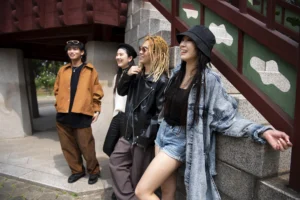 Y2K Fashion Trends 2025 Iconic Styles Making A Comeback