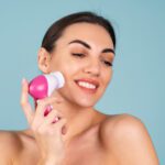 What Is TheraFace Depuffing Wand And Why Everyone Love This