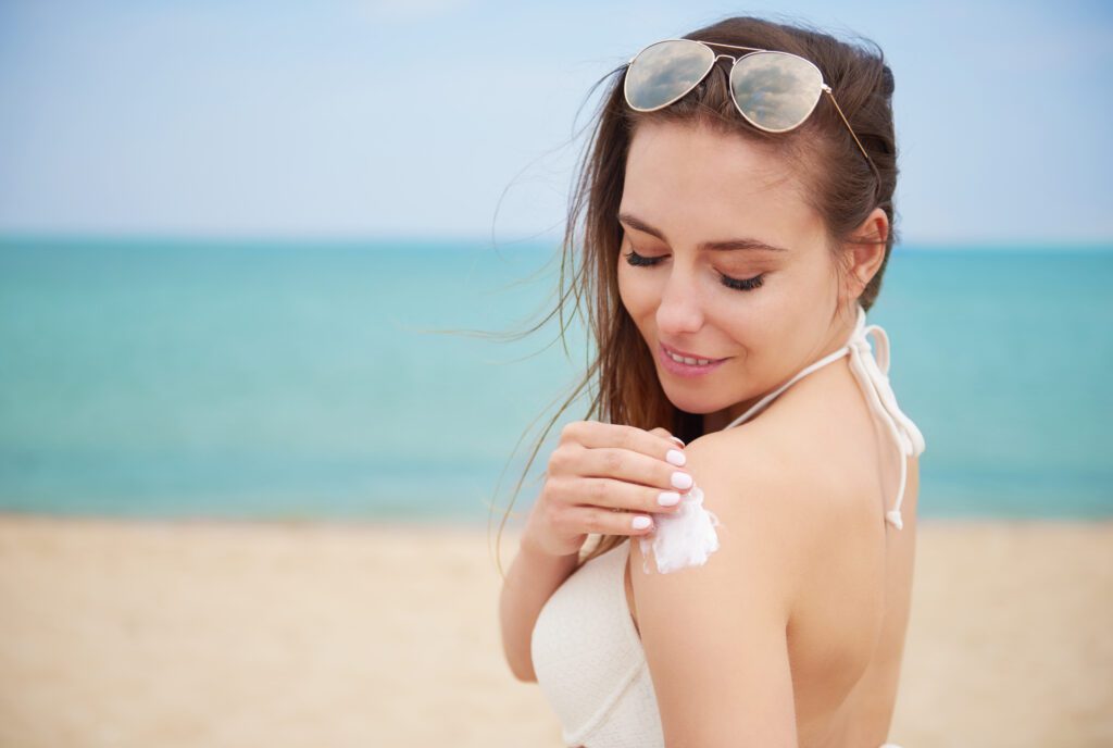 Mineral vs Chemical Sunscreens What’s The Real Difference & Why It Matters
